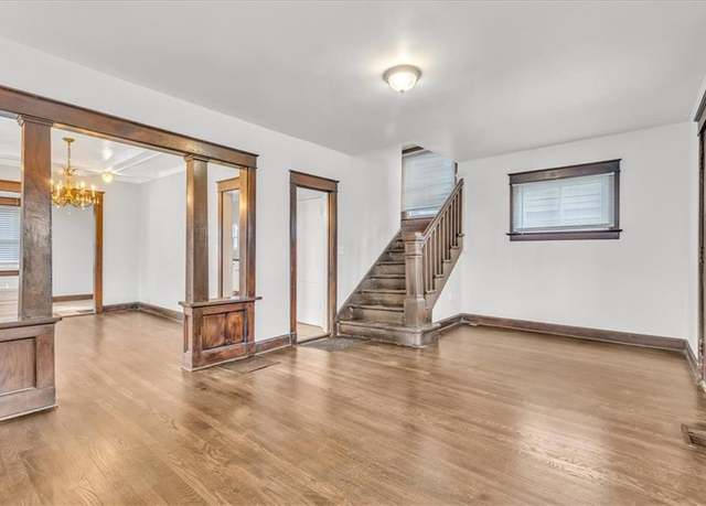 Property at 3828 Brooklyn Ave, Kansas City, MO 64109, 4 beds, 1 bath