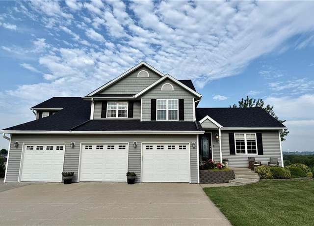 Property at 27736 Scout Ridge Dr, Maryville, MO 64468, 5 beds, 4.5 baths