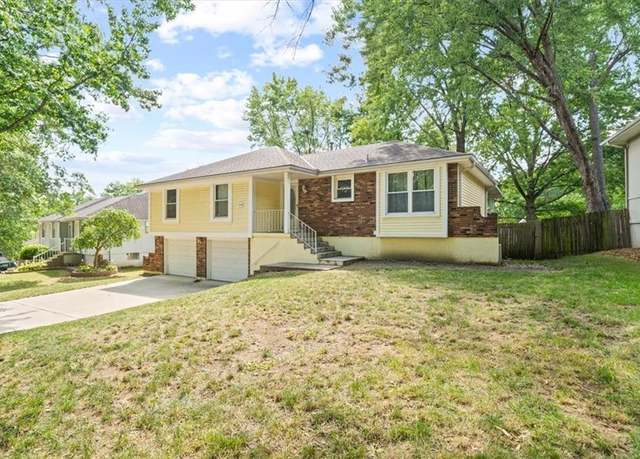 Property at 4908 S Shrank Dr, Independence, MO 64055, 3 beds, 2.5 baths