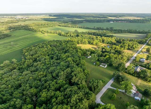 Property at 701 N Bly Rd, Independence, MO 64056