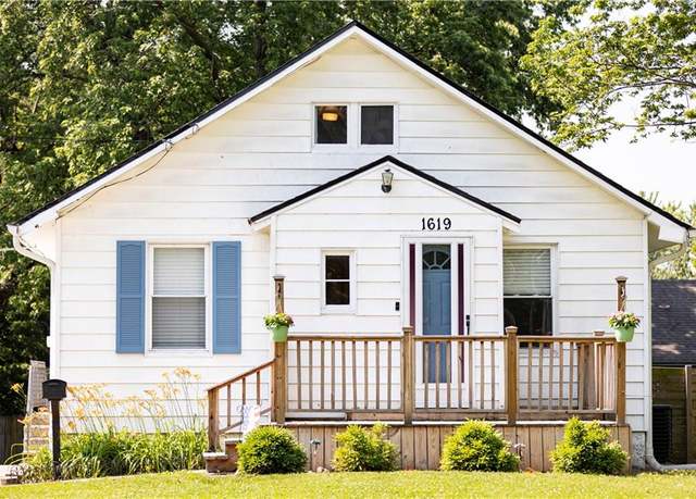 Property at 1619 W College St, Independence, MO 64050, 4 beds, 2 baths