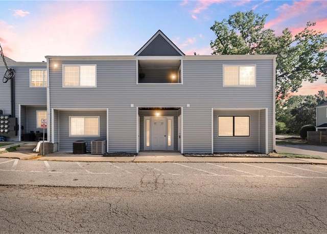 Property at 1505 W 25th Ct Unit B11, Lawrence, KS 66046, 2 beds, 1 bath