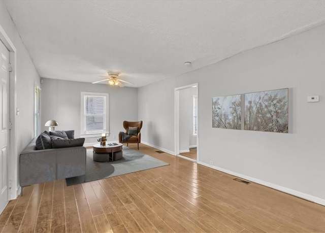 Property at 2130 E 83rd St, Kansas City, MO 64132, 3 beds, 1 bath