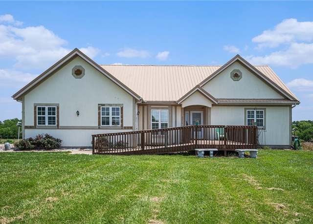 Property at 22979 Pleasant Valley Rd, Wellsville, KS 66092, 4 beds, 2.5 baths