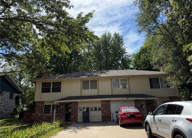 Property at 1425/27 E Willow Dr, Olathe, KS 66062, 6 beds