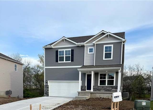 Property at 11009 East Ridge Ct, Peculiar, MO 64078, 4 beds, 2.5 baths