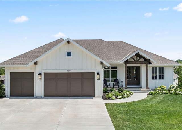 Property at 8019 Brockway St, Shawnee, KS 66220, 5 beds, 3 baths