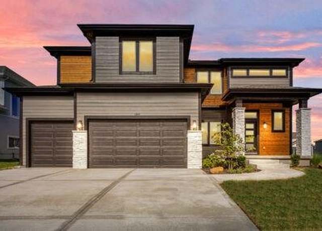 Property at 21914 W 99th Ter, Lenexa, KS 66220, 5 beds, 4 baths