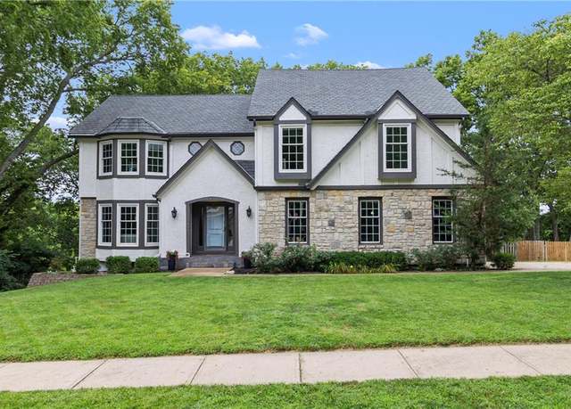 Property at 12844 Granada Ln, Leawood, KS 66209, 4 beds, 4.5 baths