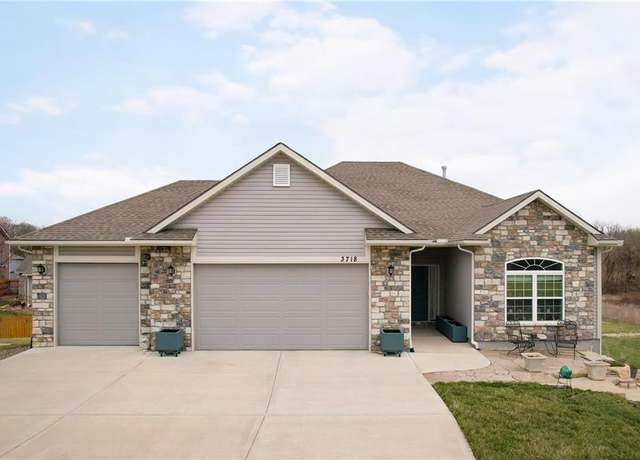 Property at 3718 NW 96th Ct, Kansas City, MO 64154, 5 beds, 3.5 baths
