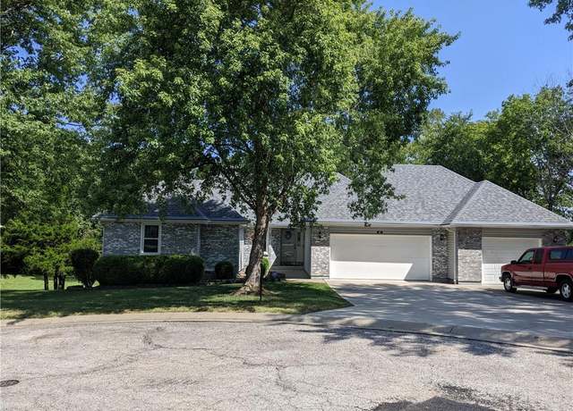Property at 507 Larkin Ct, Warrensburg, MO 64093, 4 beds, 3 baths
