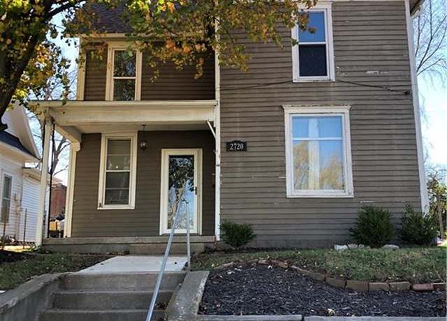 Property at 2720 Patee St, St Joseph, MO 64507, 4 beds, 1 bath