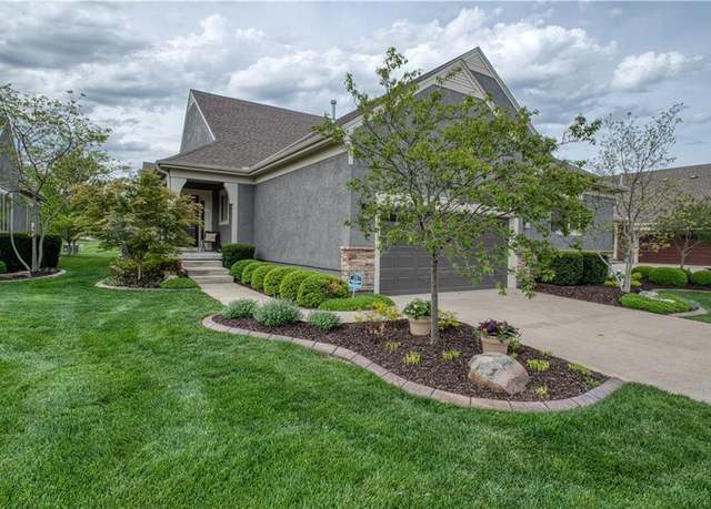 Property at 21291 W 115th Ter, Olathe, KS 66061, 3 beds, 2.5 baths