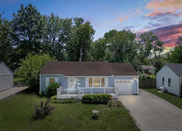Property at 11425 W 68th Ter, Shawnee, KS 66203, 3 beds, 1.5 baths