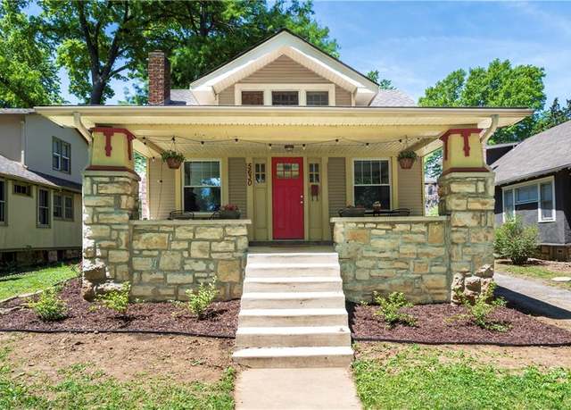 Property at 5630 Holmes St, Kansas City, MO 64110, 3 beds, 1 bath