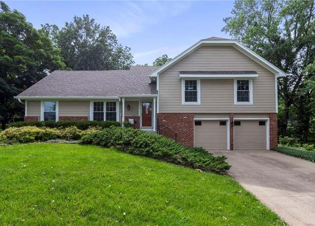 Property at 16280 Nall Ave, Stilwell, KS 66085, 4 beds, 2 baths