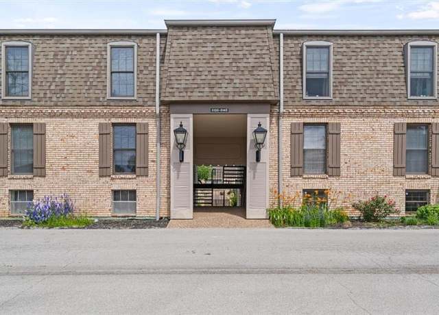 Property at 5137 W 75th St, Prairie Village, KS 66208, 2 beds, 1 bath