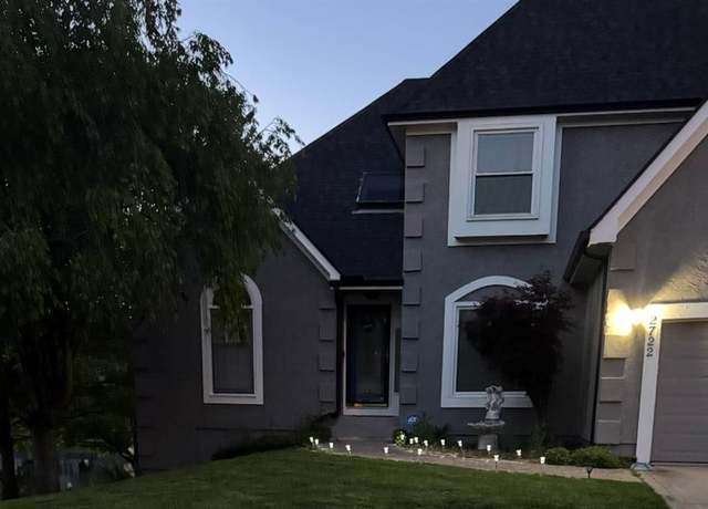 Property at 2722 N 101st Ter, Kansas City, KS 66109, 4 beds, 3.5 baths