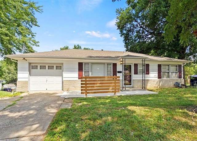 Property at 4850 Wood Ave, Kansas City, KS 66102, 3 beds, 1 bath