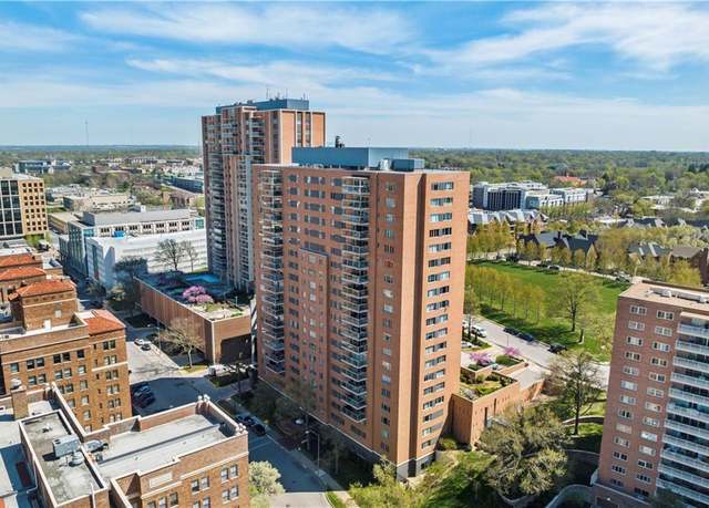 Property at 221 W 48th St #601, Kansas City, MO 64112, 2 beds, 2 baths