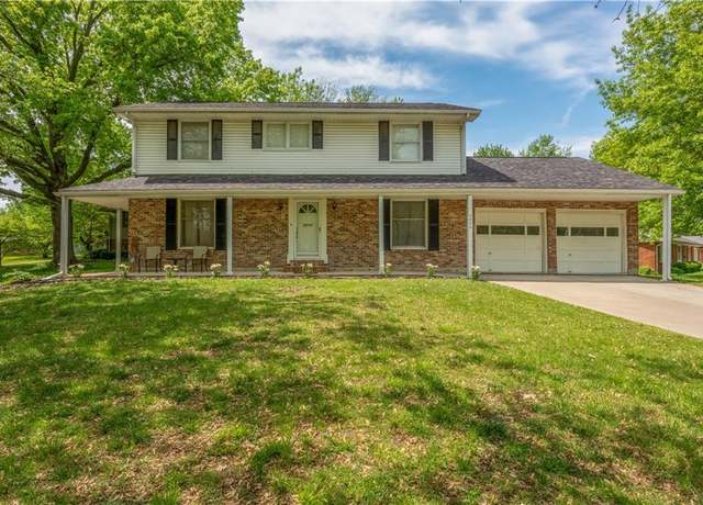 Property at 2800 Southwest Blvd, Sedalia, MO 65301, 4 beds, 2.5 baths