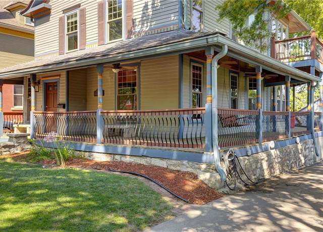 Property at 3027 Mcgee St, Kansas City, MO 64108, 4 beds, 3.5 baths