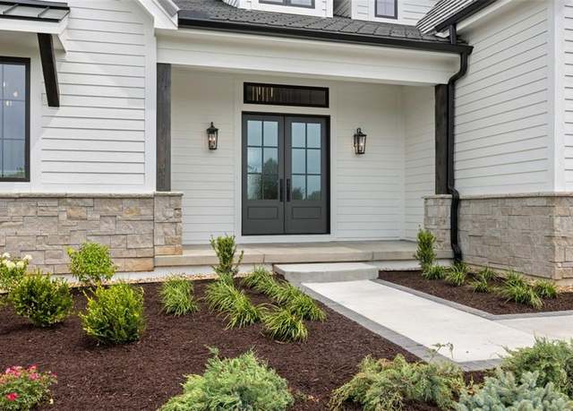 Property at 21347 W 94th Ter, Lenexa, KS 66220, 5 beds, 5.5 baths
