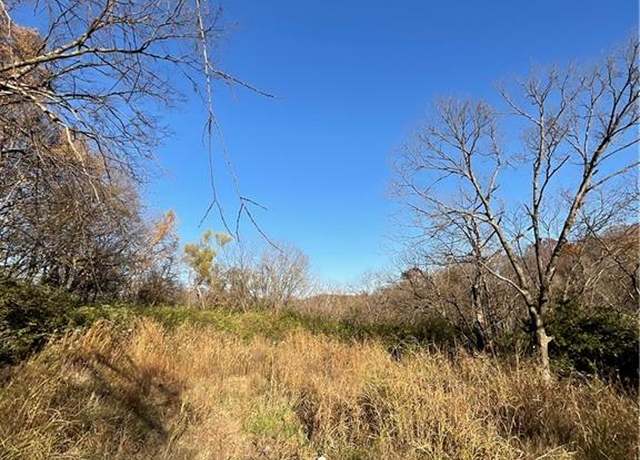 Property at 8822 E 49th St, Kansas City, MO 64133