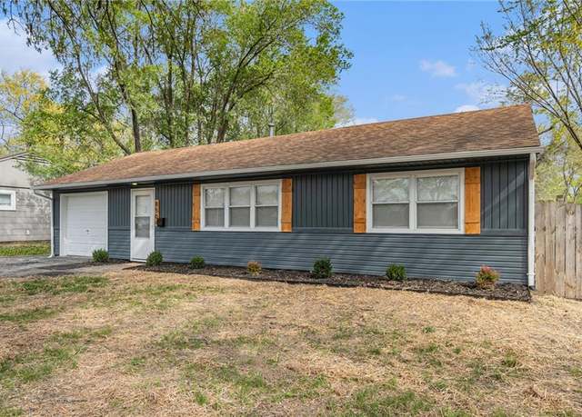 Property at 8504 E 114th Ter, Kansas City, MO 64134, 3 beds, 1 bath