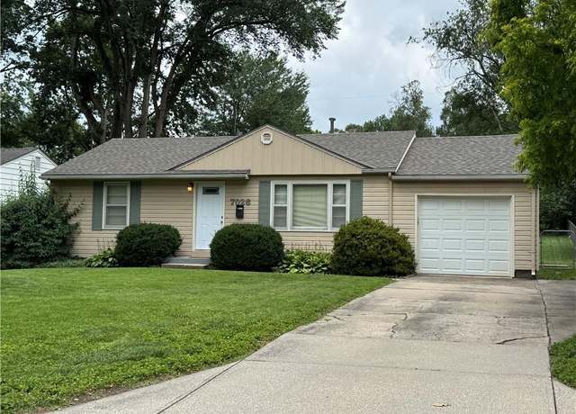 Property at 7026 Beverly St, Overland Park, KS 66204, 2 beds, 1 bath