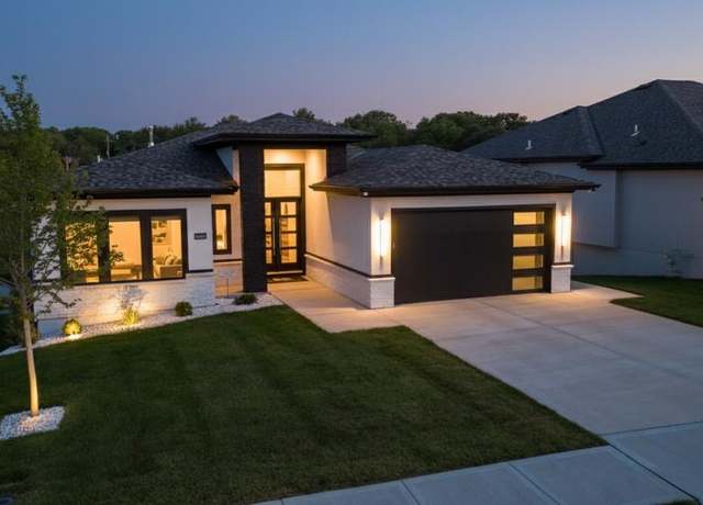 Property at 7130 Westgate St, Shawnee, KS 66216, 4 beds, 3 baths