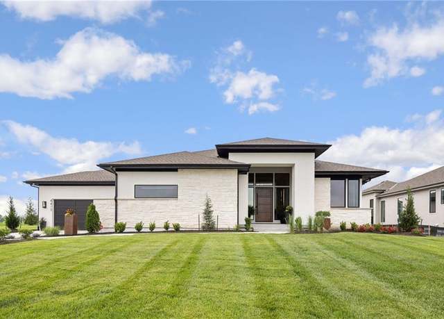 Property at 13614 Granada Dr, Leawood, KS 66224, 5 beds, 5.5 baths