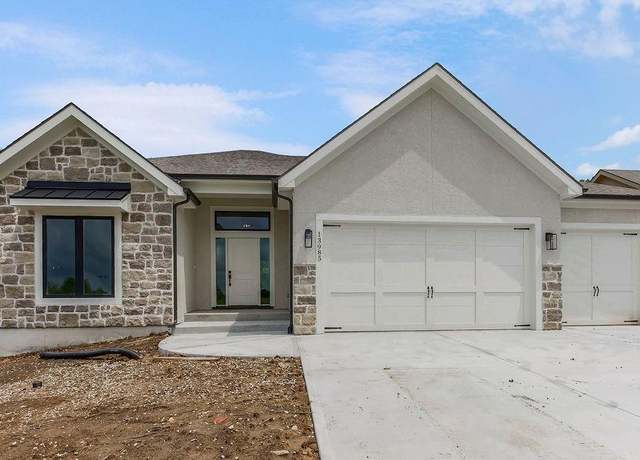 Property at 13985 Landon St, Olathe, KS 66061, 4 beds, 3 baths