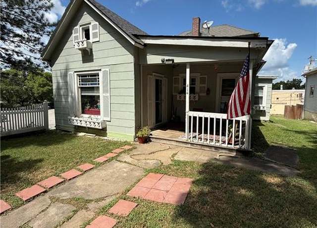 Property at 620-622 N 13th Ter, Leavenworth, KS 66048, 7 beds