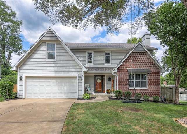 Property at 6914 Reeder Ct, Shawnee, KS 66203, 4 beds, 2.5 baths