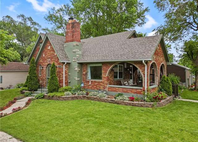 Property at 404 E 3rd St, Lawson, MO 64062, 4 beds, 2 baths