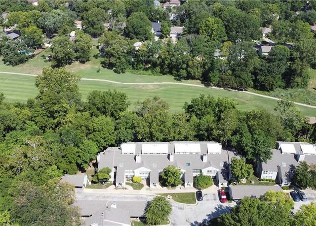 Property at 8858 W 106th Ter, Overland Park, KS 66212, 1 bed, 1 bath