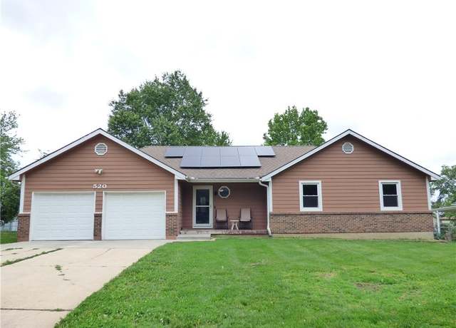 Property at 520 N Jefferson St, Raymore, MO 64030, 3 beds, 3 baths