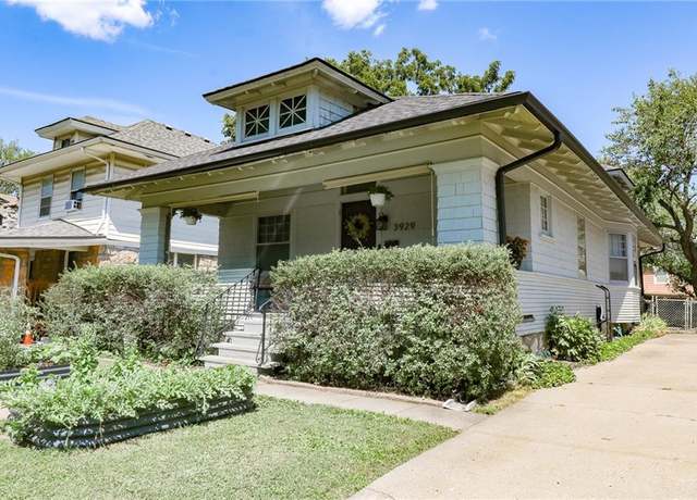 Property at 3929 Wyoming St, Kansas City, MO 64111, 2 beds, 1 bath
