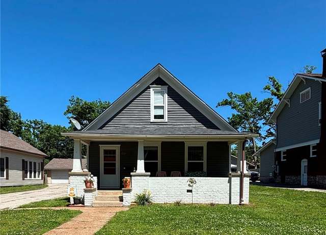 Property at 620 S Evergreen Ave, Chanute, KS 66720, 3 beds, 1 bath