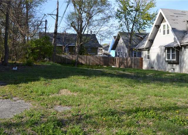 Property at 1308 E 29th St, Kansas City, MO 64109