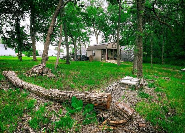 Property at 14 Shady Ln, Linn Valley, KS 66040