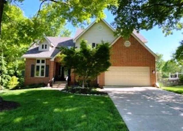 Property at 633 NW Brookhaven Dr, Lee's Summit, MO 64081, 5 beds, 4.5 baths