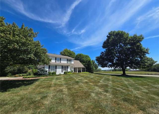 Property at 16687 Lamar Ave, Stilwell, KS 66085, 4 beds, 3 baths