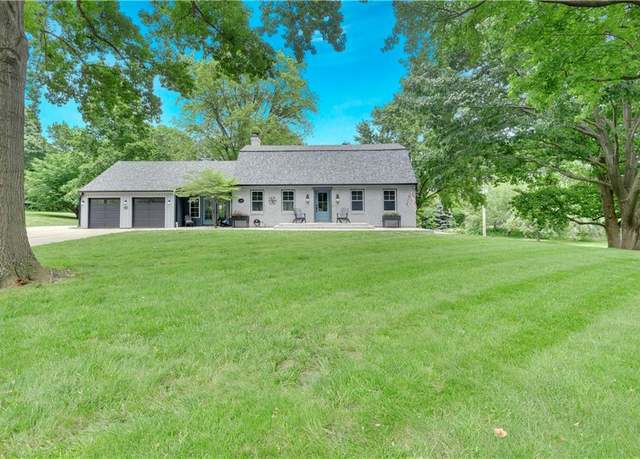 Property at 3200 NW 51st Ter, Blue Springs, MO 64015, 4 beds, 3.5 baths