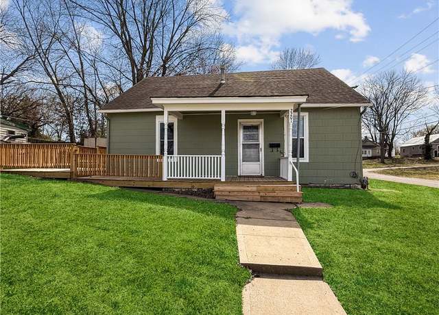 Property at 2201 Franklin Ave, Lexington, MO 64067, 2 beds, 1 bath