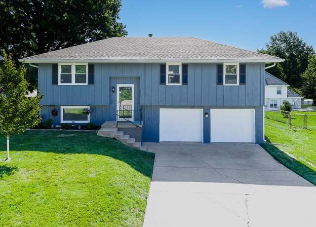 Property at 2807 N 110th Ter, Kansas City, KS 66109, 3 beds, 2 baths