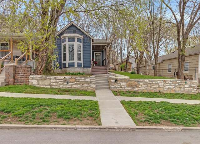 Property at 718 Lyons Ave, Kansas City, KS 66101, 3 beds, 1 bath