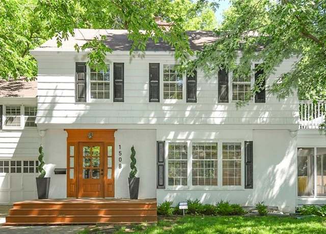 Property at 1508 University Dr, Lawrence, KS 66044, 3 beds, 4 baths