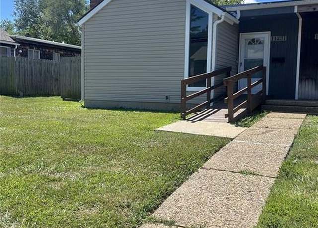 Property at 11331 Calico Dr, Kansas City, MO 64137, 2 beds, 1.5 baths